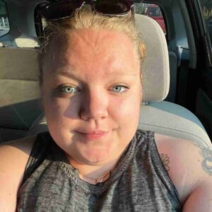 Keri, female powerlifter